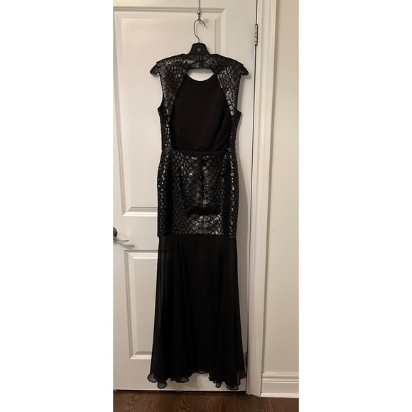 BCBG MAXAZARIA dress - Picture 5 of 8